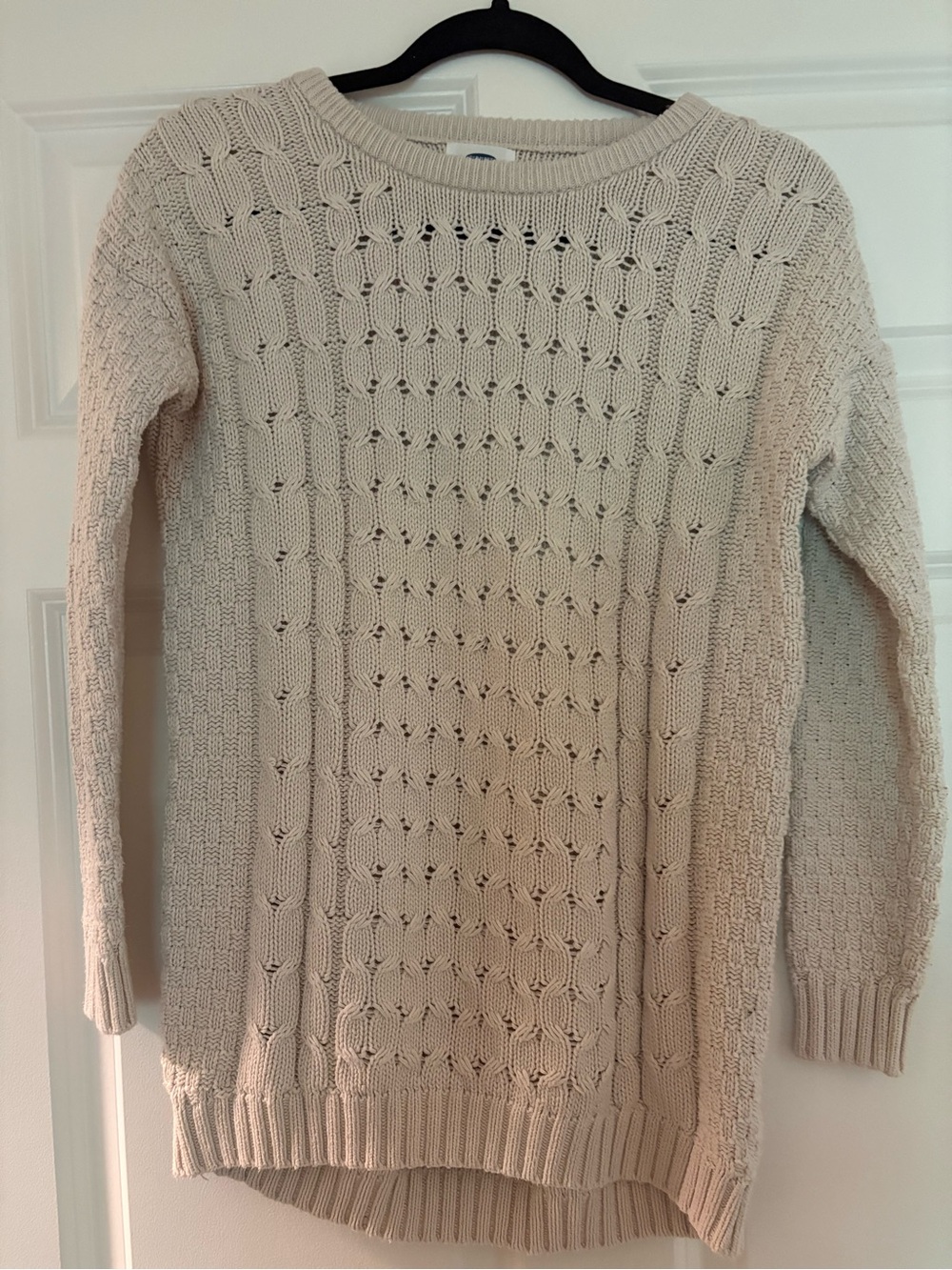 Old Navy Cream Cable-Knit Crewneck Sweater